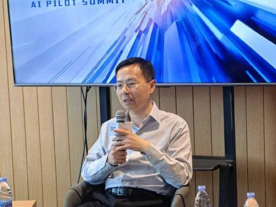 Alibaba Cloud's CTO Zhou Jingren: Those Who Question Open Source in 2024 are Out of Touch